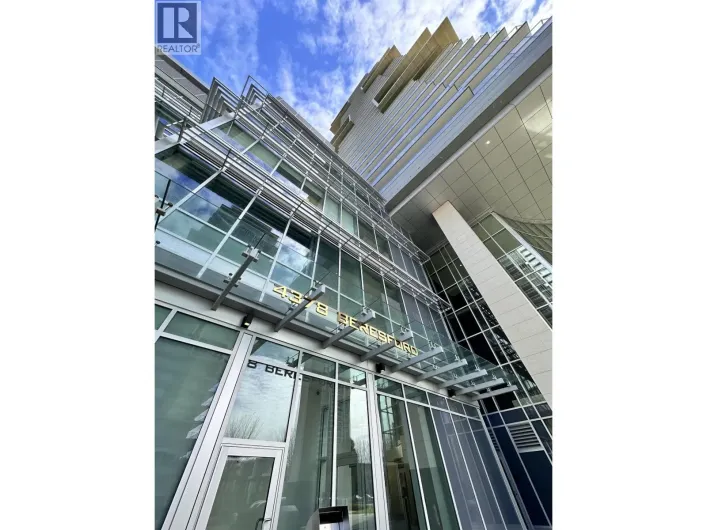 205 4378 BERESFORD STREET, Burnaby