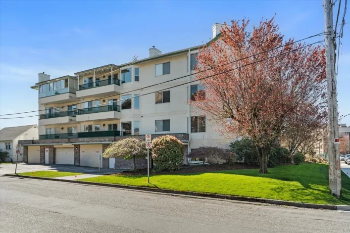 205 45604 BRETT AVENUE|Chilliwack Proper West, Chilliwack