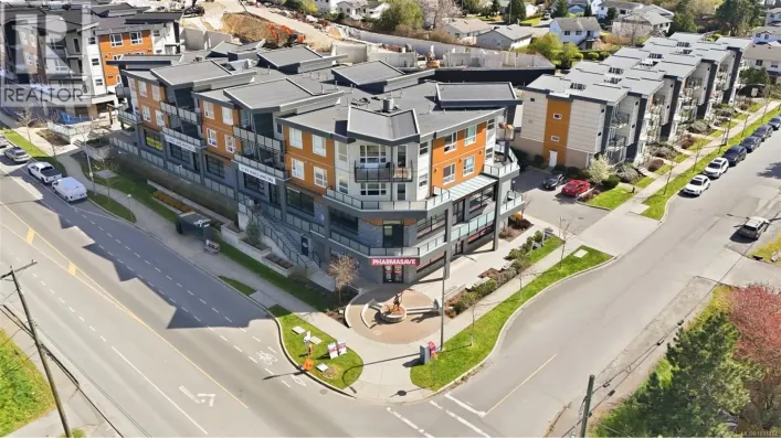 205 525 Third St, Nanaimo