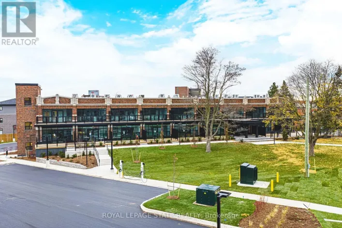 205 - 555 SANATORIUM ROAD, Hamilton