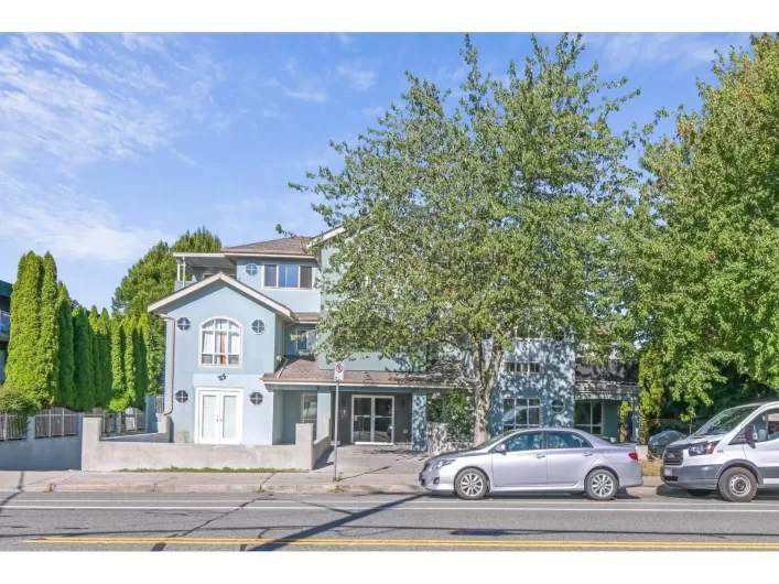 205 5909 177B STREET, Surrey