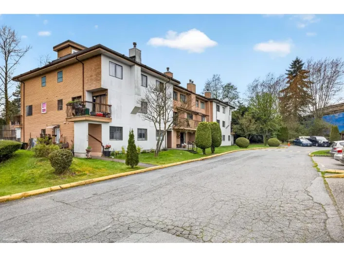 205 7139 133A STREET, Surrey