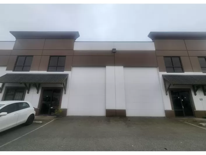 205 7261 RIVER PLACE, Mission