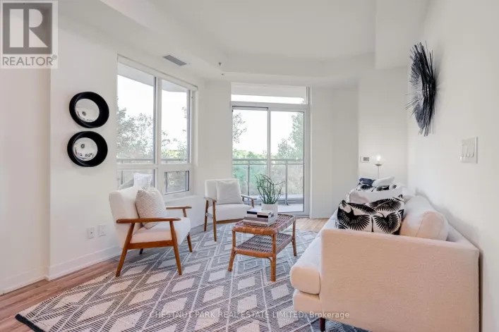 205 - 840 QUEENS PLATE DRIVE, Toronto