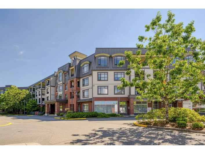 205 8880 202 STREET, Langley