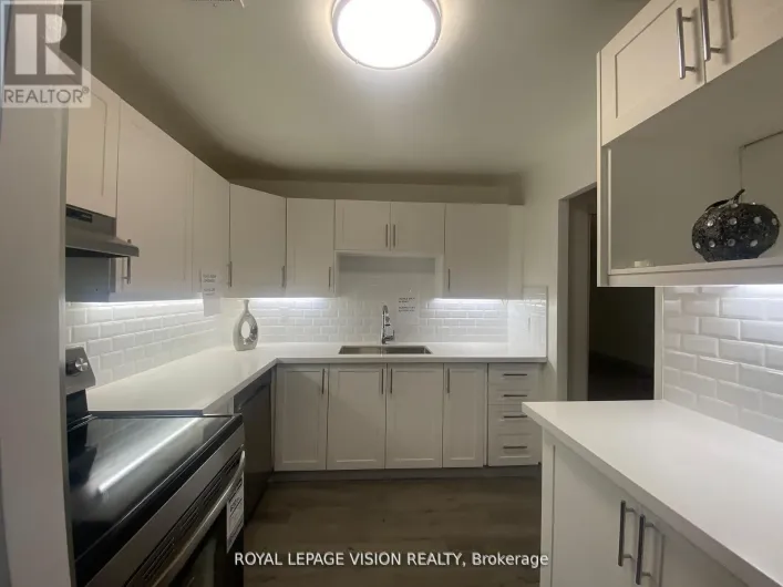 205 - 895 KENNEDY ROAD, Toronto