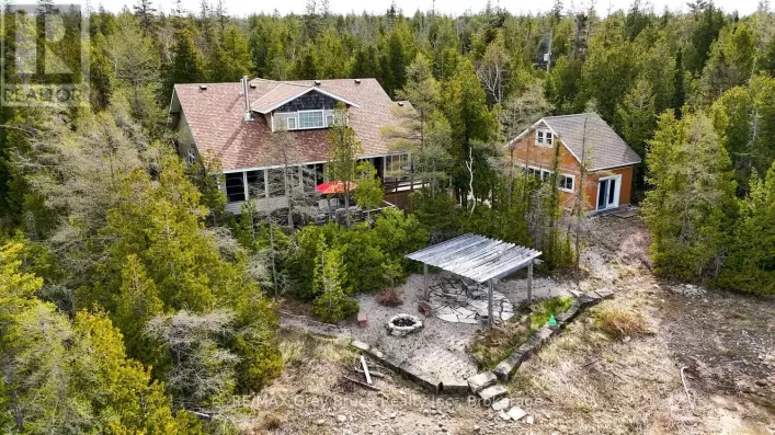 205 EAGLE ROAD, Northern Bruce Peninsula