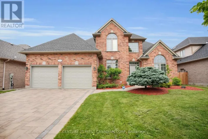 205 EAST RIVERTRACE WALK, London North