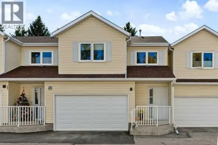 205 Edgedale Gardens NW, Calgary
