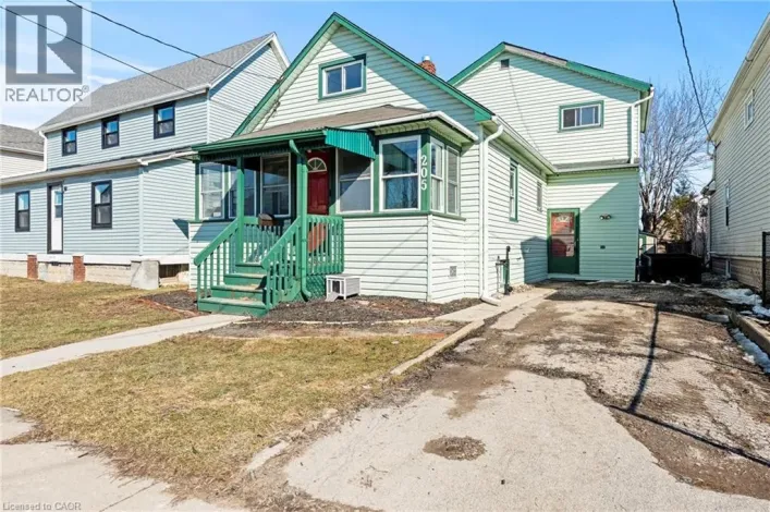 205 MITCHELL Street, Port Colborne