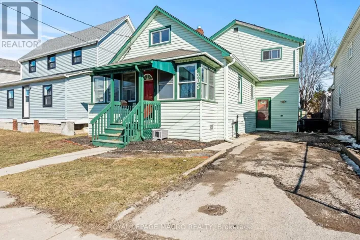 205 MITCHELL STREET, Port Colborne