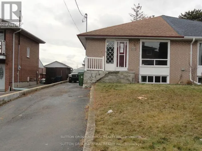205 ST LUCIE DRIVE, Toronto