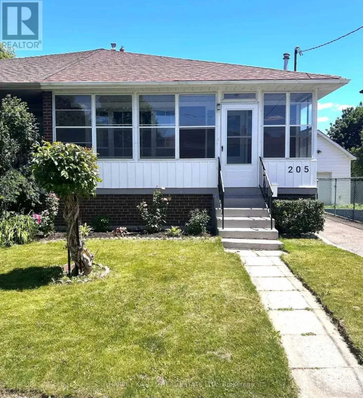 205 VAUXHALL DRIVE, Toronto