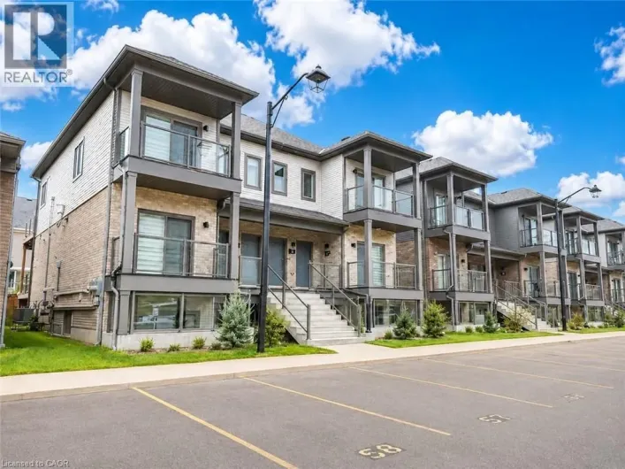 205 WEST OAK Trail Unit# 32, Kitchener