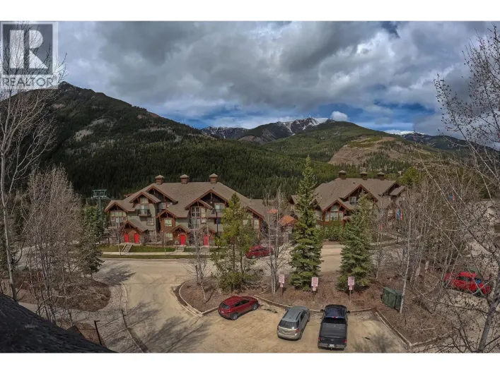 2050 Summit Drive Unit# 306, Panorama