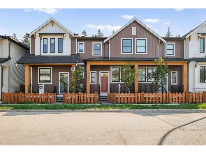 20516 75 AVENUE, Langley