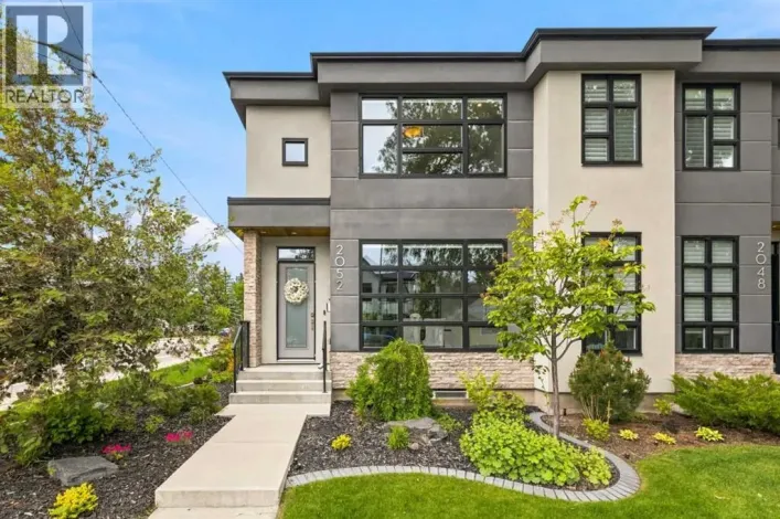 2052 46 Avenue SW, Calgary