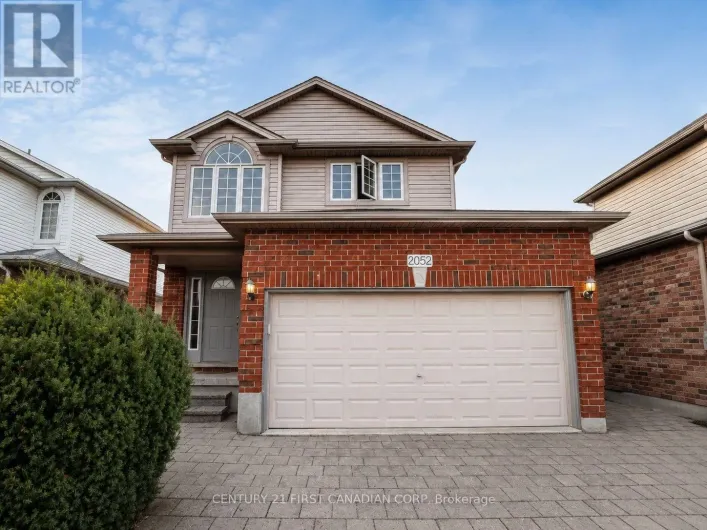 2052 BLACKWATER ROAD, London North