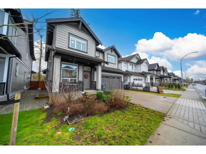 20530 77A AVENUE, Langley