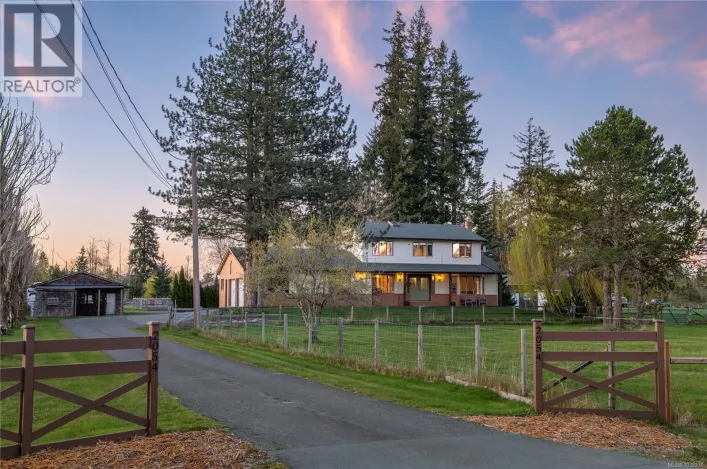 2054 Evergreen Rd, Campbell River