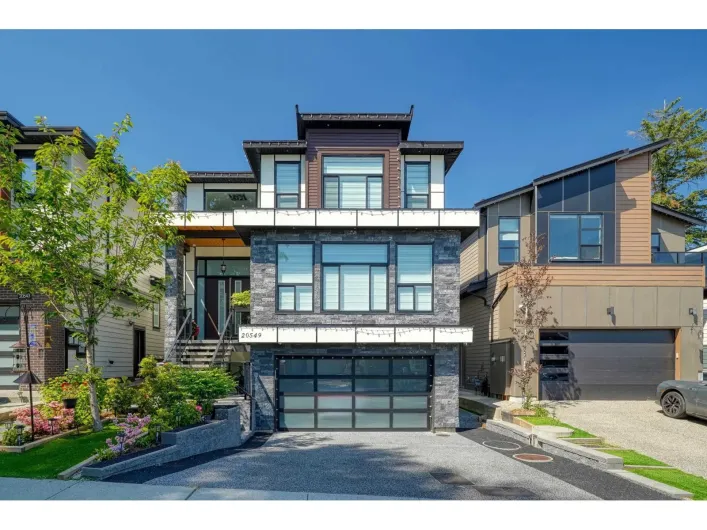 20549 70A AVENUE, Langley