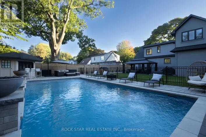 2055 COURTLAND CRESCENT, Mississauga