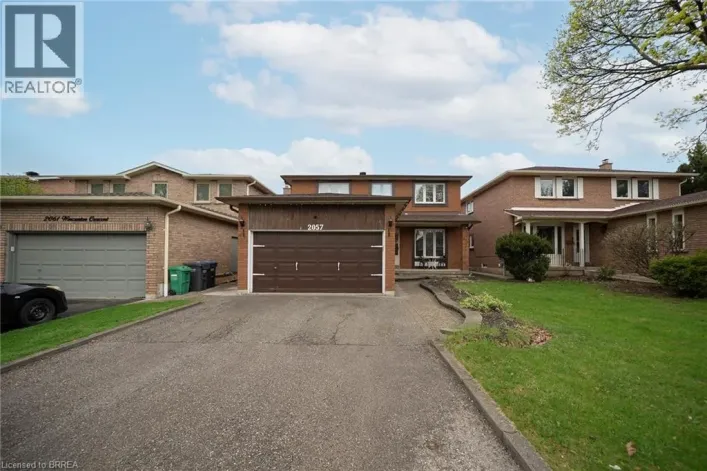 2057 WINCANTON Crescent, Mississauga