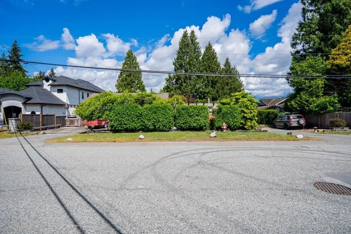 20571 46A AVENUE, Langley