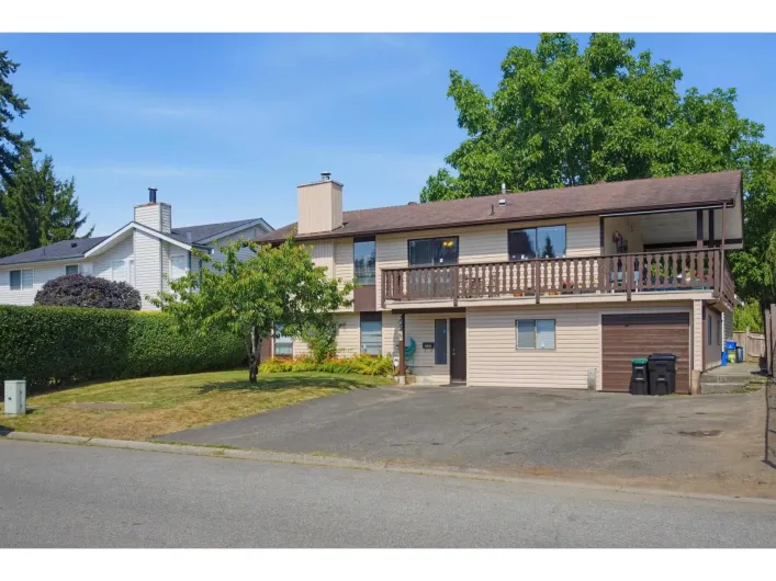 20573 51A AVENUE, Langley