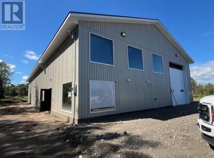 2059 Baker Ave, Thunder Bay