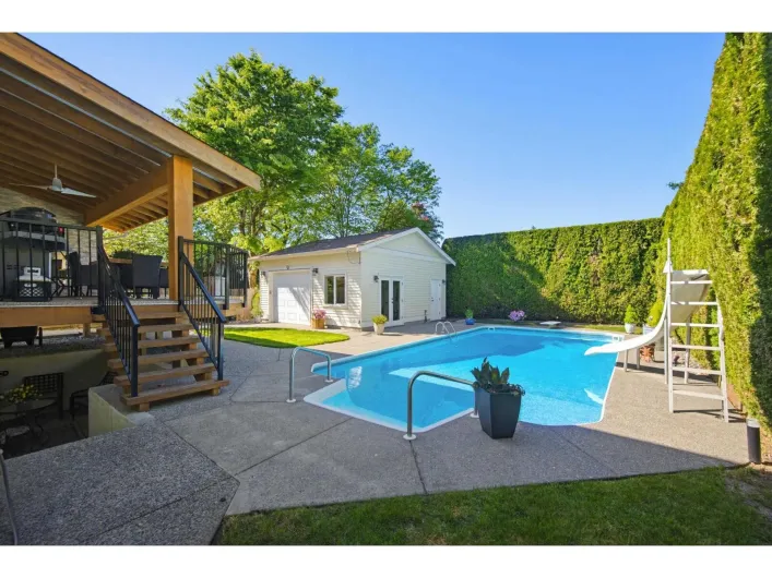 20595 97B AVENUE, Langley