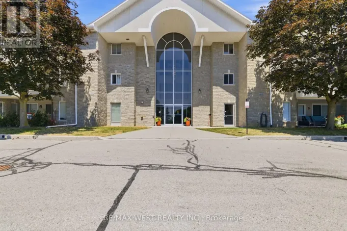 205C - 1099 CLONSILLA AVENUE, Peterborough
