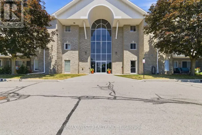 205C - 1099 CLONSILLA AVENUE, Peterborough