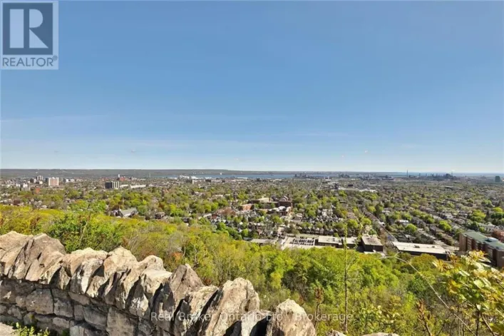 205C - 5 EAST 36TH STREET, Hamilton