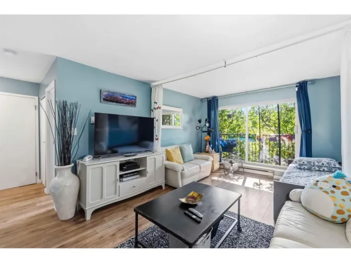 206 10468 148 STREET, Surrey
