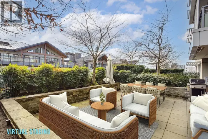 206 1061 MARINE DRIVE, North Vancouver