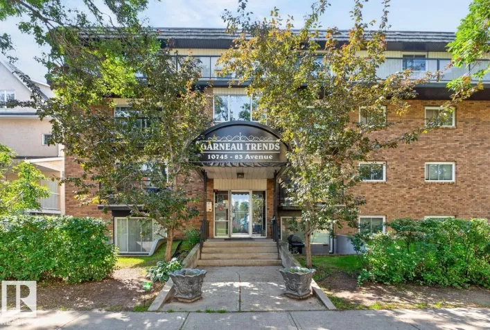 Apartment for sale: #206 10745 83 AV NW, Edmonton