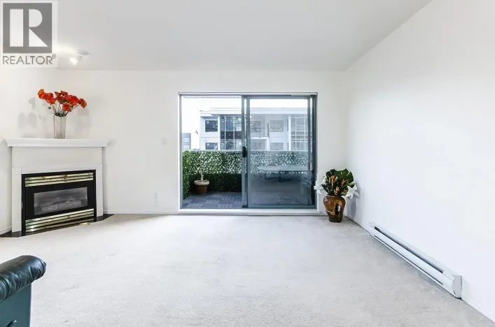 206 1085 W 17TH STREET, North Vancouver