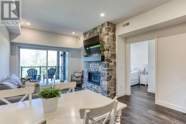 206 - 12 BEAUSOLEIL LANE, Blue Mountains
