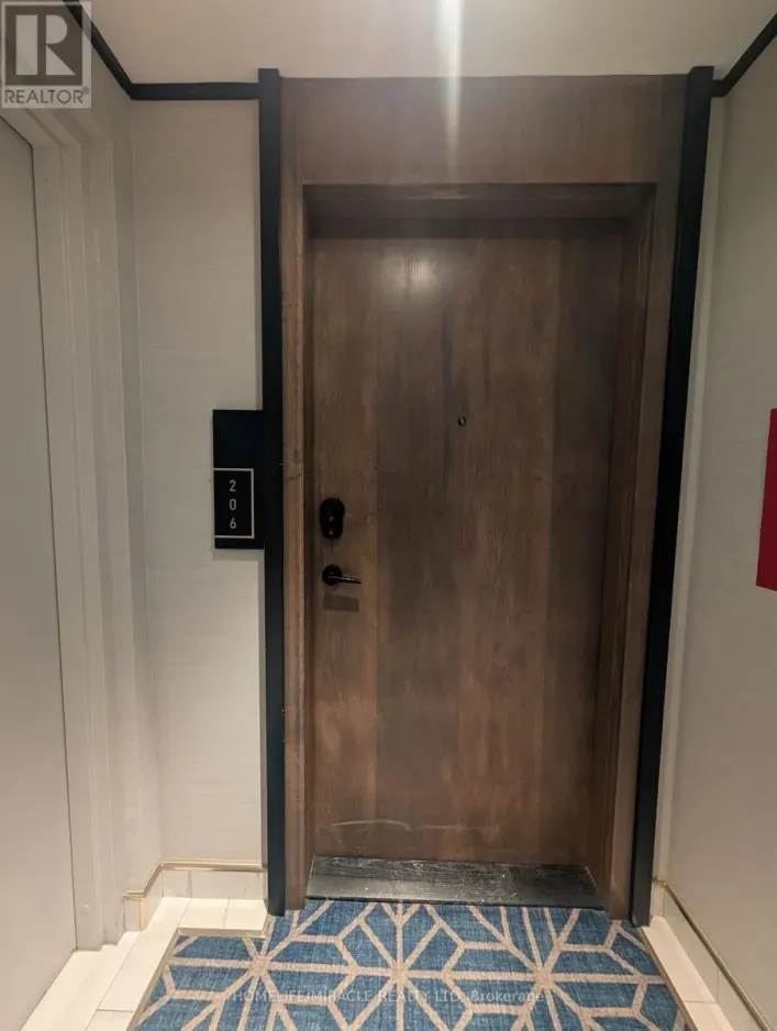 206 - 120 EAGLE ROCK WAY, Vaughan