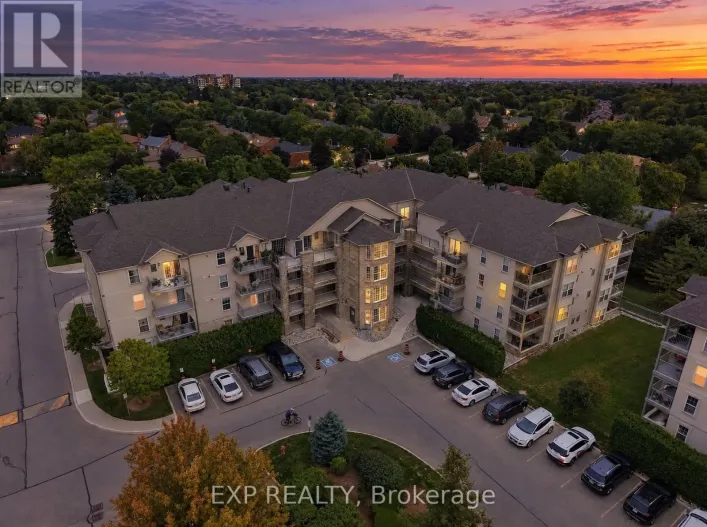 206 - 1440 BISHOPS GATE, Oakville