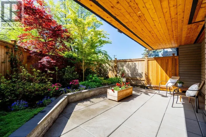 206 1549 KITCHENER STREET, Vancouver