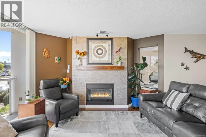 206 158 Promenade Dr, Nanaimo