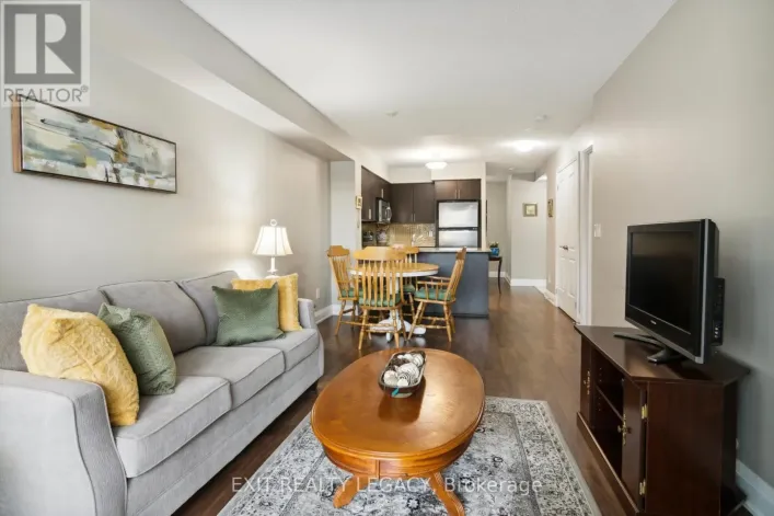 206 - 20 NORTH PARK ROAD, Vaughan
