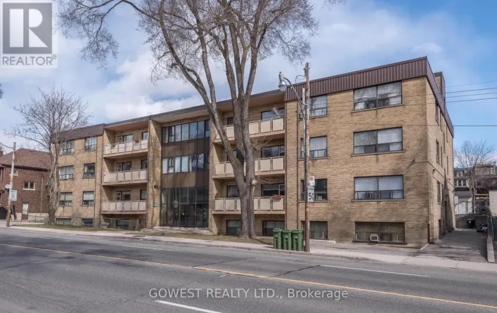 206 - 205 KEELE STREET, Toronto