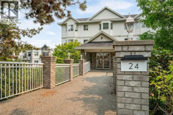206 24 Prideaux St, Nanaimo