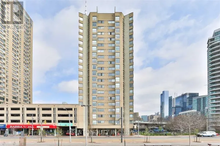 206 - 250 QUEENS QUAY W, Toronto