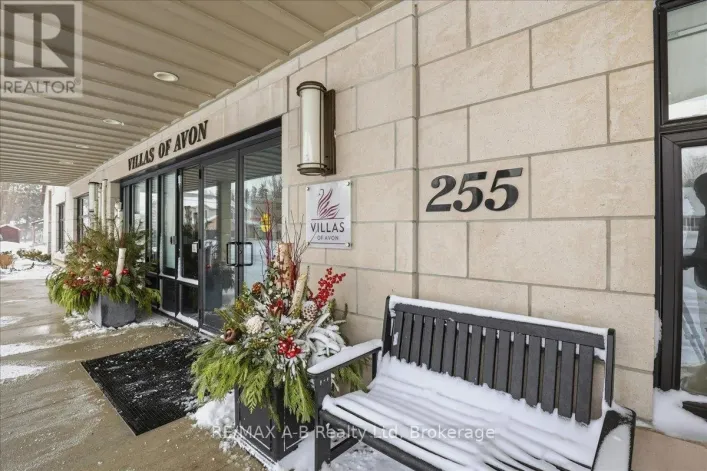 206 - 255 JOHN STREET N, Stratford