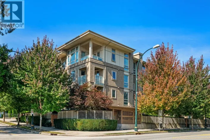 206 2665 MOUNTAIN HIGHWAY, North Vancouver