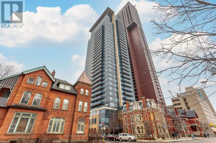 206 - 28 LINDEN STREET, Toronto